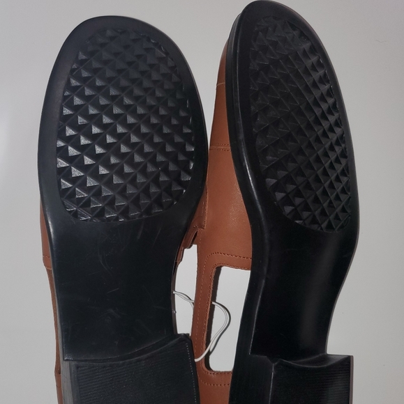 Aerology by Aerosoles Brown Flats - Picture 4 of 4